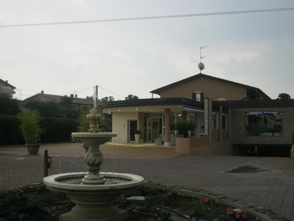 Residence La Margherita Lazise Exterior foto